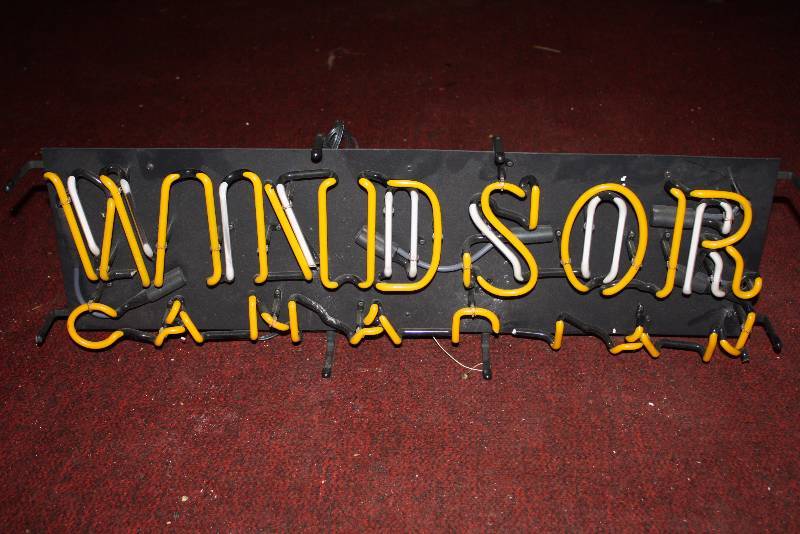 lot 179 image: Evertron Windsor Canadian Neon Beer Sign Tested & Not Operational.