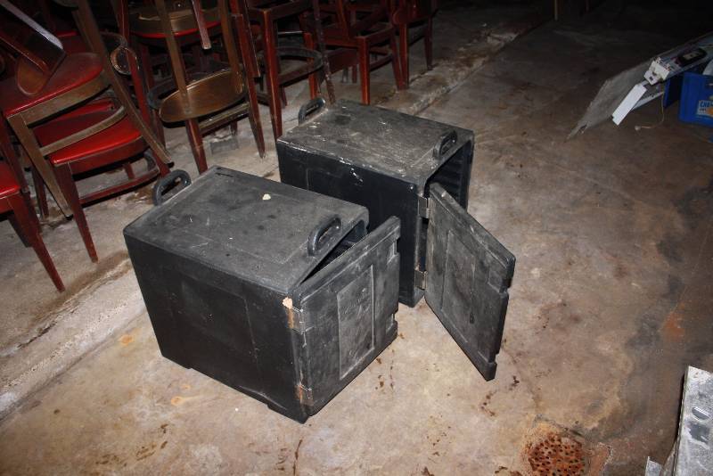 lot 216 image: Lot of (2) Hot Food Transporters Plastic wClasping Doors