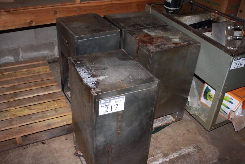 lot 217 image: Lot of (4) Savory Heaters Stainless Steel 17.5 x 15 x 30.