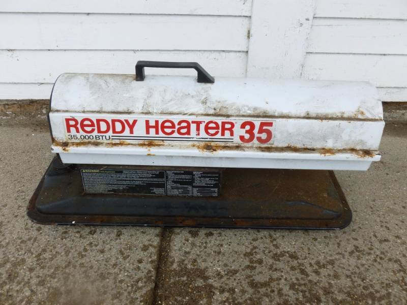 lot 7 image: Reddy Heater