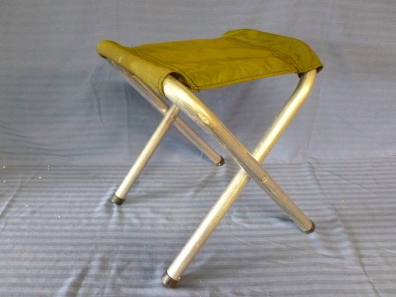 lot 27 image: Camping Chair
