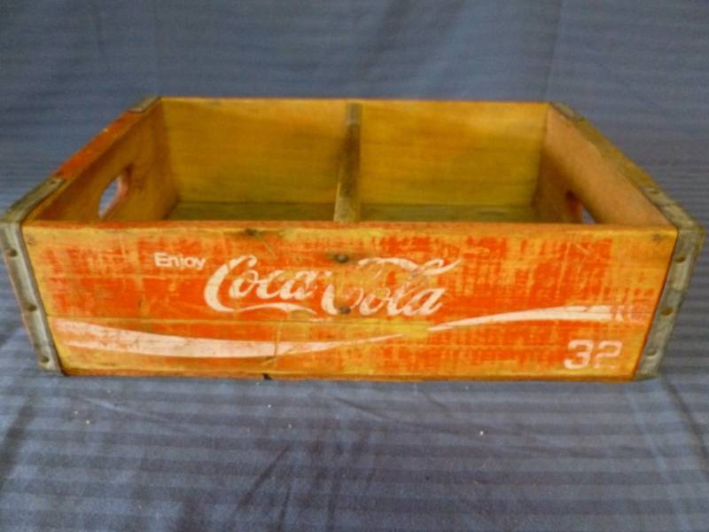 lot 29 image: Coca-Cola
