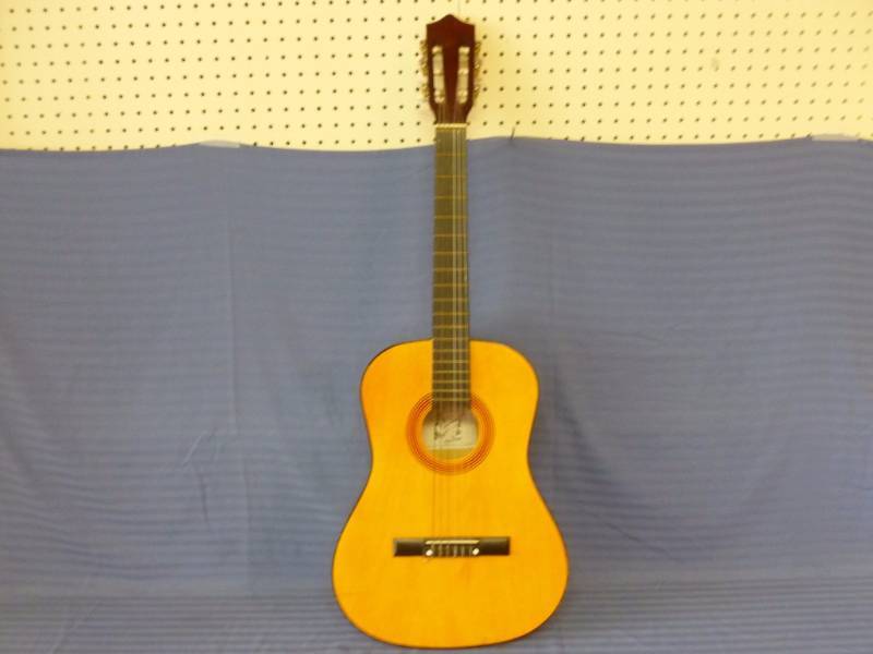 lot 124 image: Acoustic Guitar