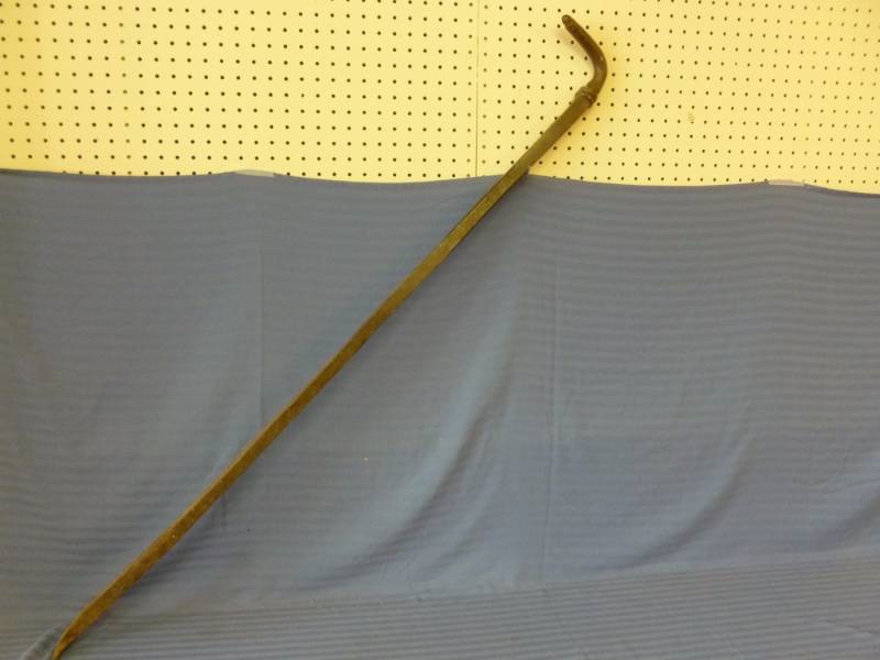 lot 147 image: Breaker Bar