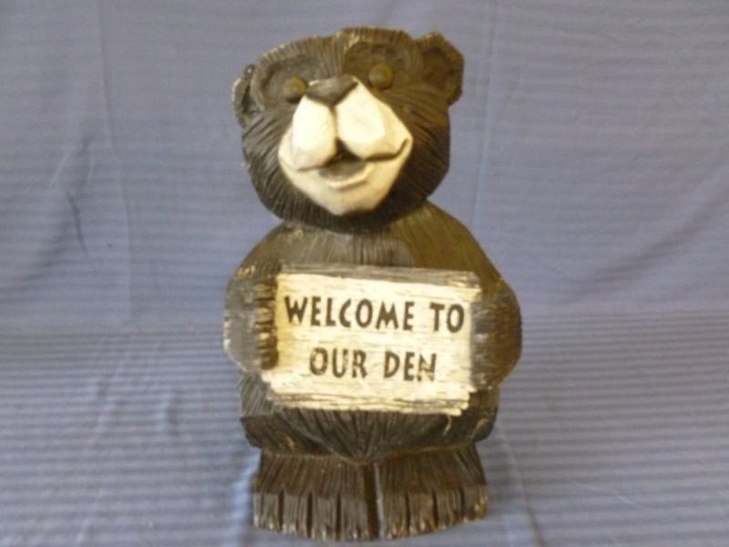 lot 153 image: Decorative Bear