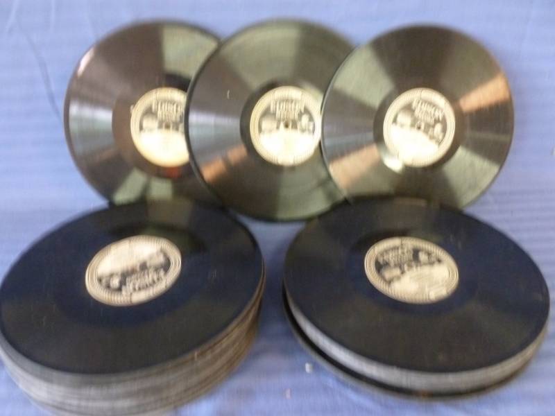 lot 178 image: Antique Edison Records