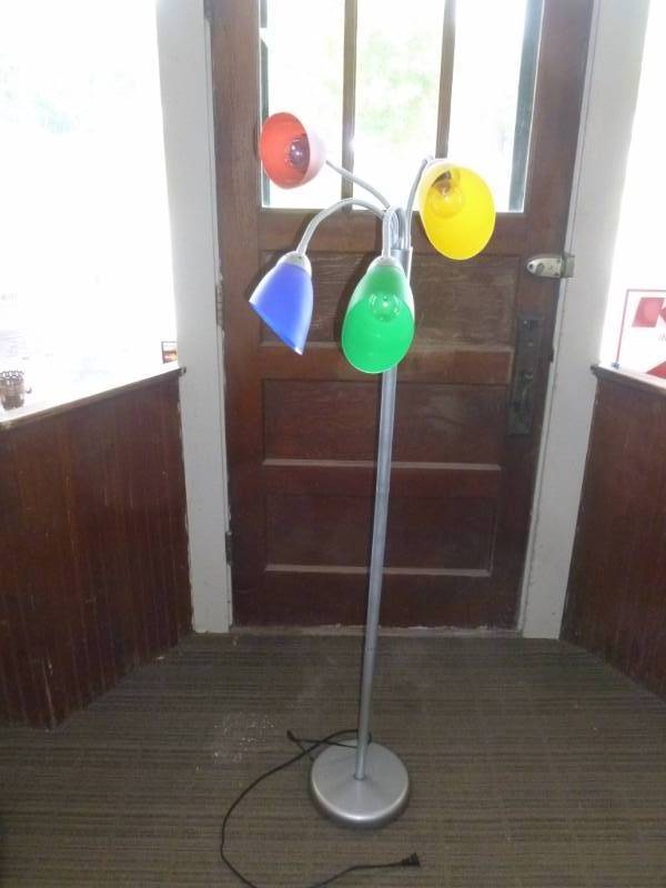 lot 182 image: Floor Lamp