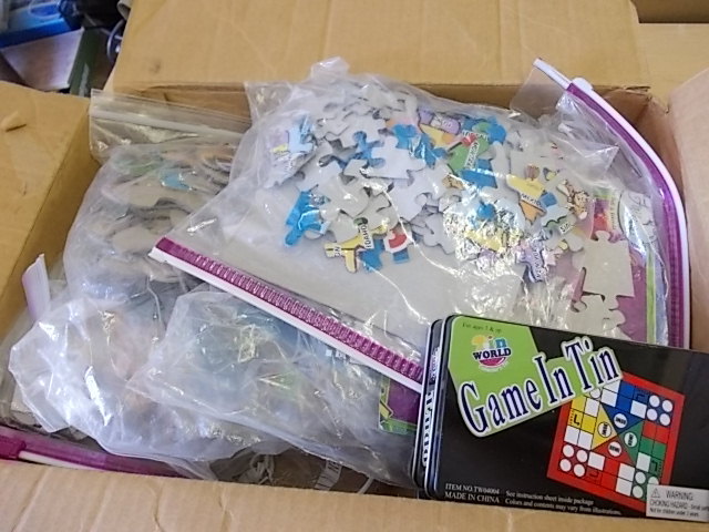 lot 85 image: Box Lot - Kids Puzzles & Games