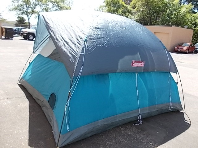 lot 101 image: Coleman Tent