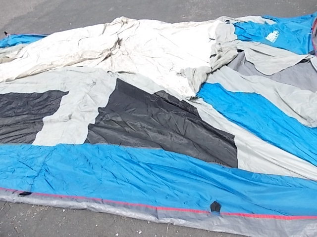 lot 103 image: Tent