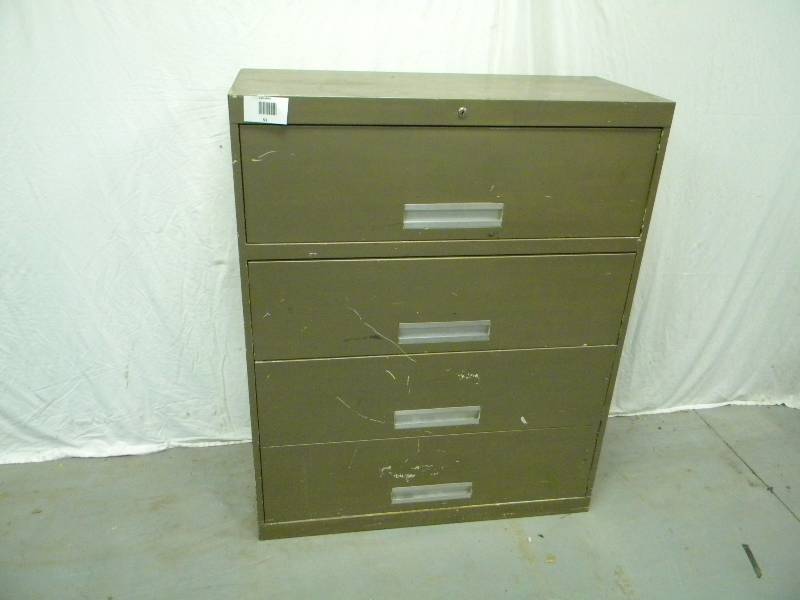 lot 51 image: Metal Filing Cabinet, 4 drawer