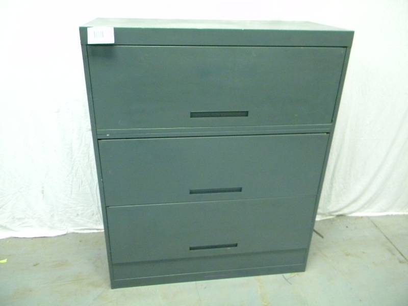 lot 52 image: Gray Storage Cabinet
