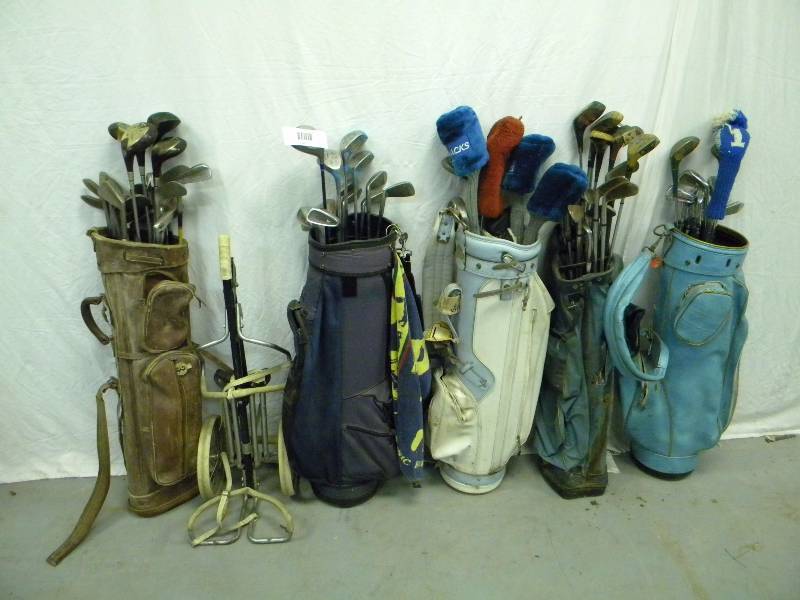 lot 92 image: Golf Clubs