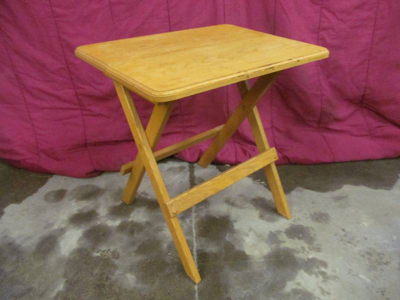 TV tray