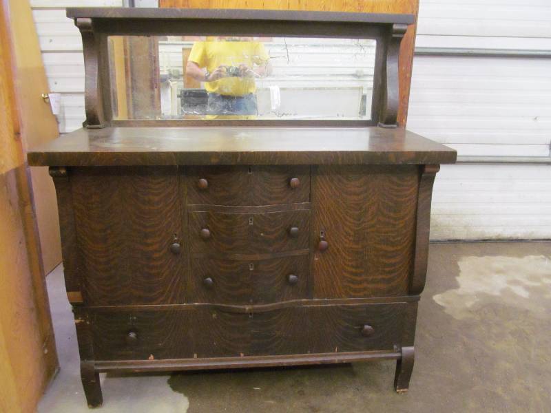 Vintage Chest of Drawers