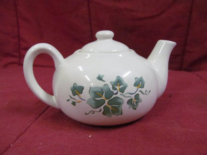 Vintage Tea pot