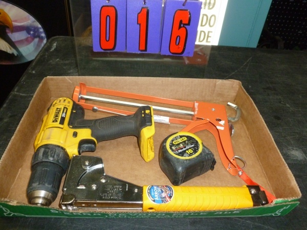SnS Auctions # 164 Misc. tools and flats.