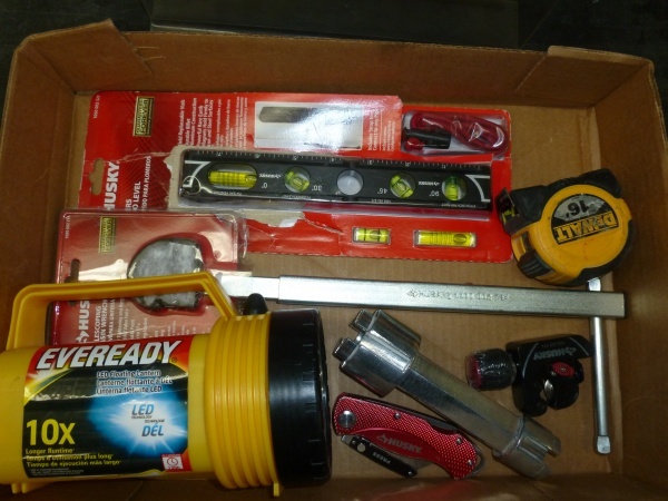 SnS Auctions # 164 Misc. tools and flats.