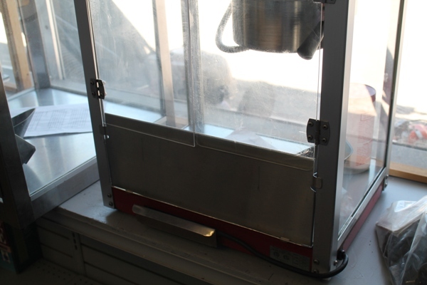 Pup Corn Machine