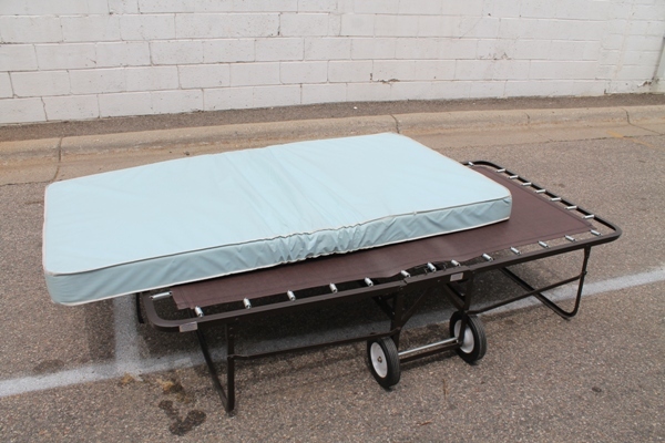 Rollaway bed