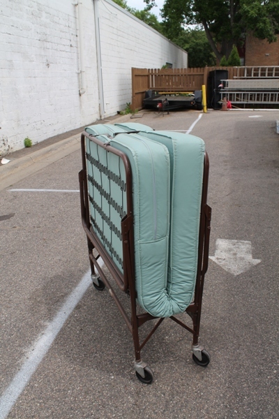 rollaway bed 38 inch