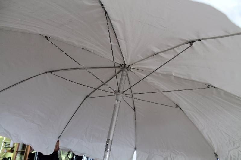 Table & Umbrella