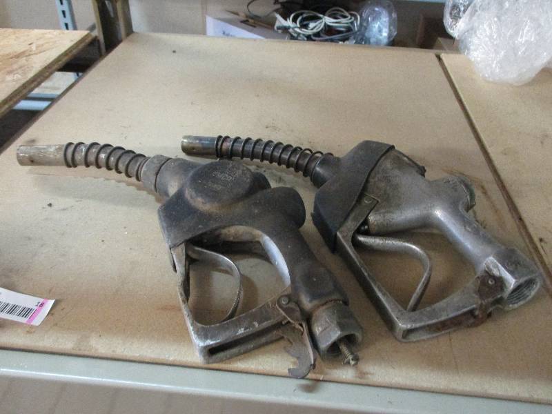 gas handles