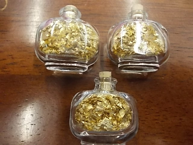 3 Glass Bottles Of Gold Flake No Gaurantee Of Quality Or Quantity
