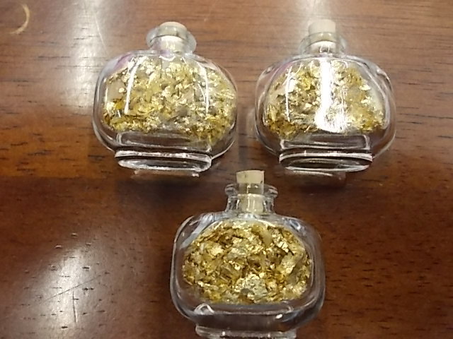3 Glass Bottles Of Gold Flake No Gaurantee Of Quality Or Quantity