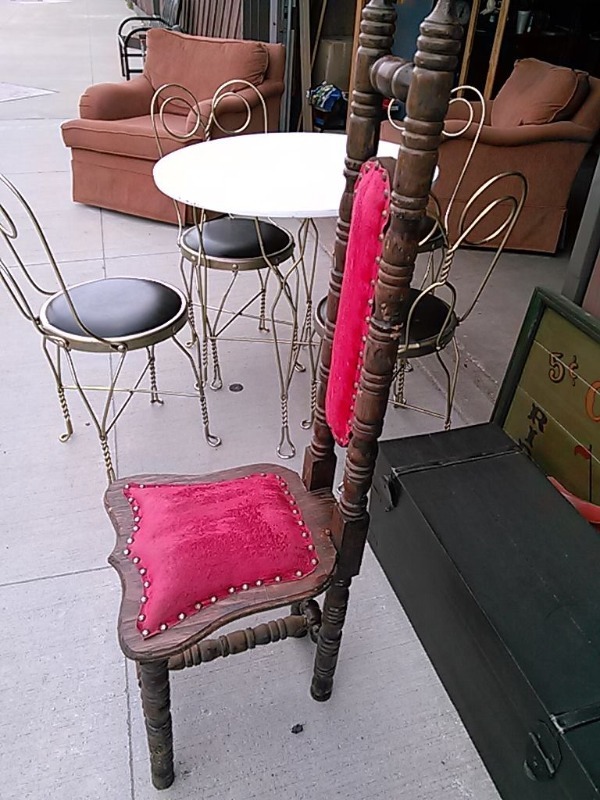 Very Coll And Unique Antique Chair-Very Rare Style