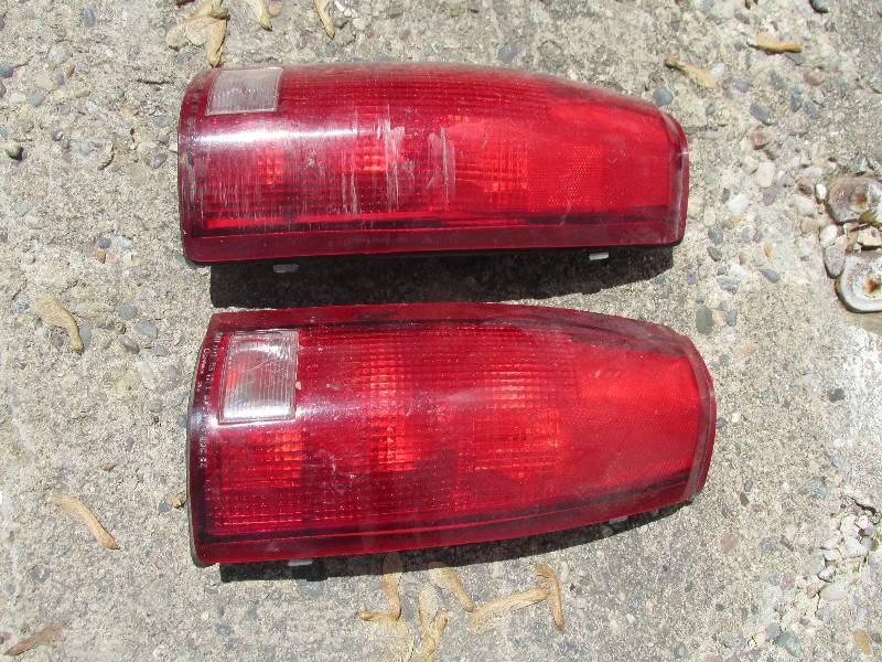 Truck Tail lights, GM 16506358...