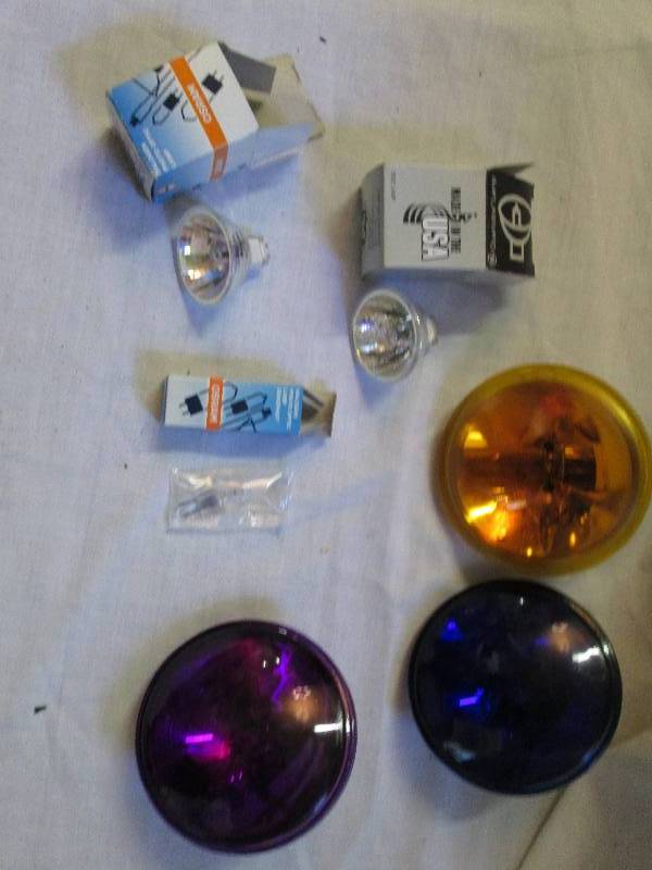 lot 19 image: lot of Dj lights, colored lights ar...