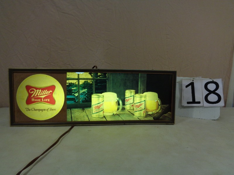 lot 18 image: Vintage Miller High Life Lighted Metal Beer Sign
