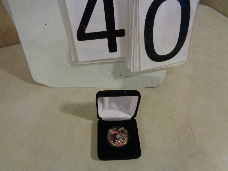 lot 40 image: Justin Morneau Home Run Champion Collector Coin