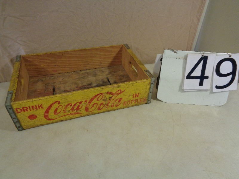 lot 49 image: Wood Coca Cola Box