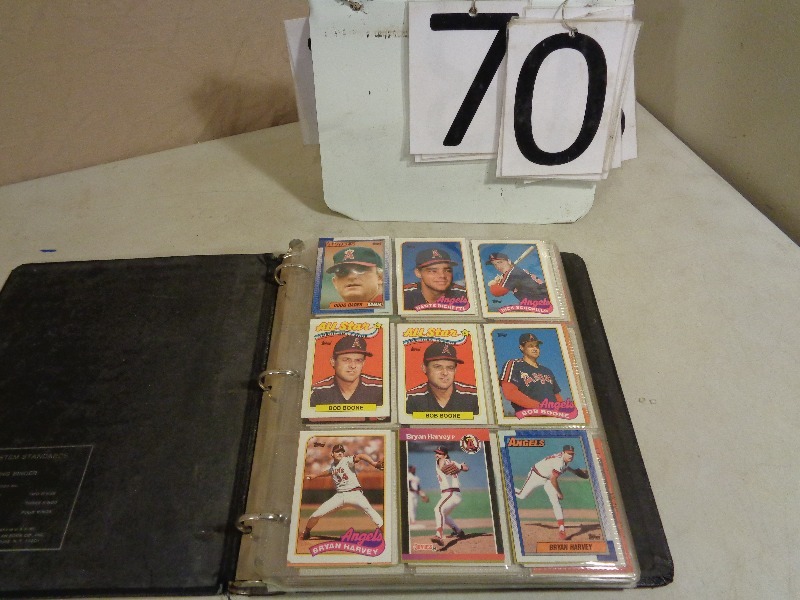 lot 70 image: Album of Baseball Cards