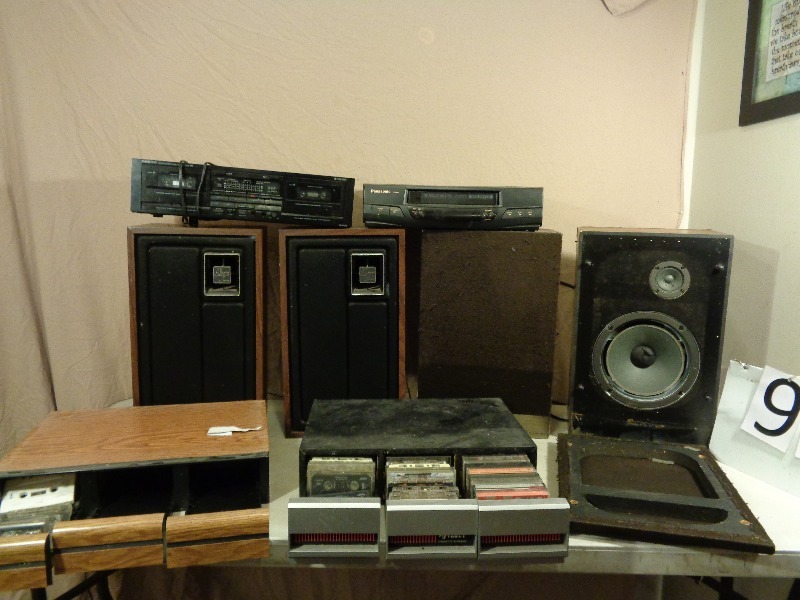 lot 99 image: Speakers and More