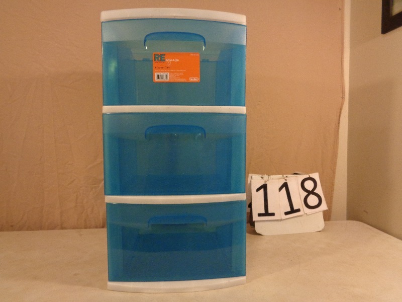 lot 118 image: 3 Drawer Organizer
