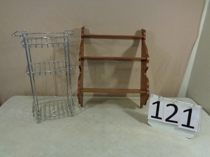 lot 121 image: 2 Shelves