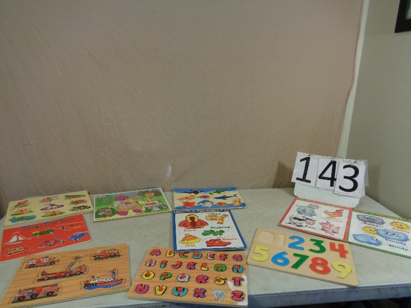 lot 143 image: Assorted Puzzles