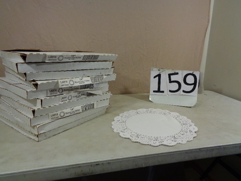 lot 159 image: Lace Doilies