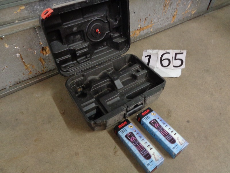 lot 165 image: 2 RCA Universal Remotes