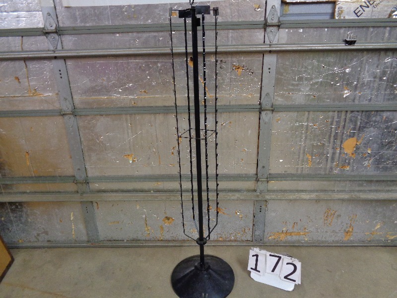 lot 172 image: New Metal Chip Clip Merchandise RackNe