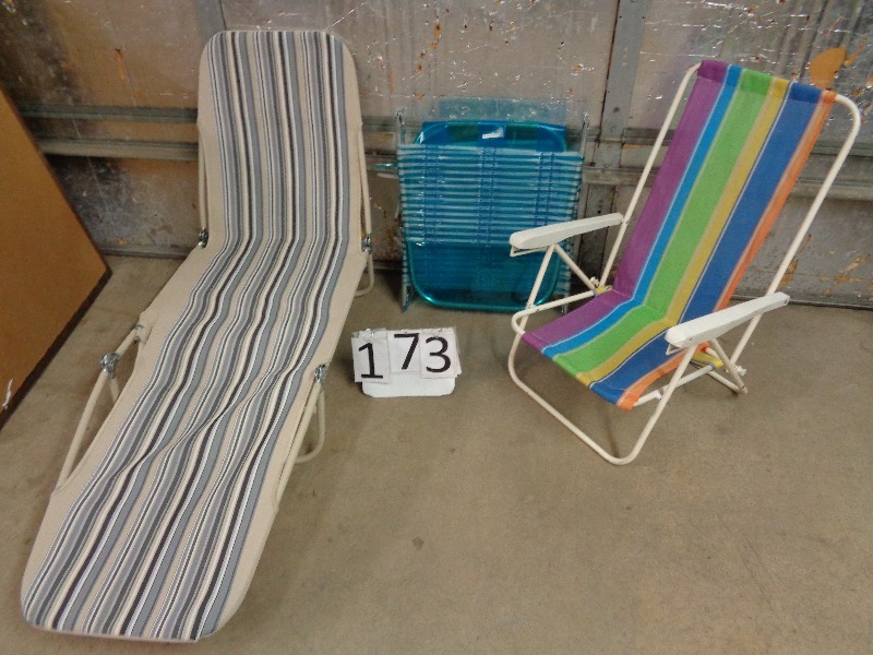lot 173 image: Assorted Lawn Chairs