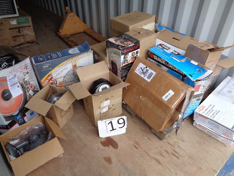 lot 19 image: Salvage Lot of Heaters