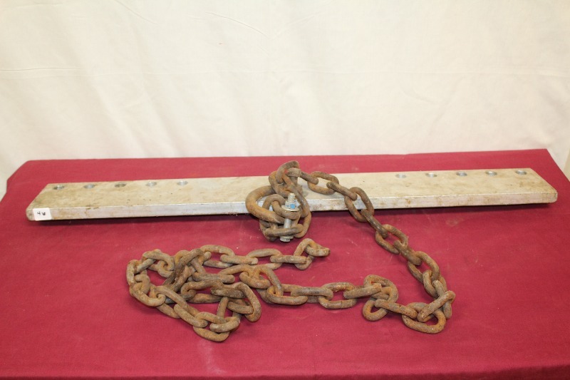 Aluminum Bracket with Log Chain