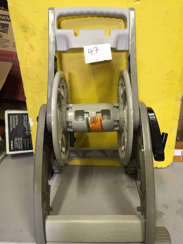 lot 47 image: Hose Hide Away