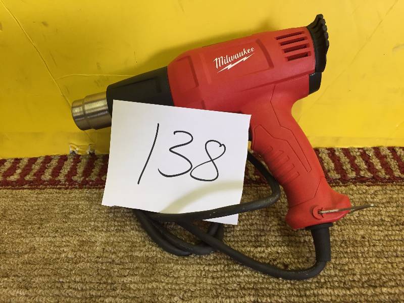lot 138 image: Milwaukee 120 Dual Temperature Blower