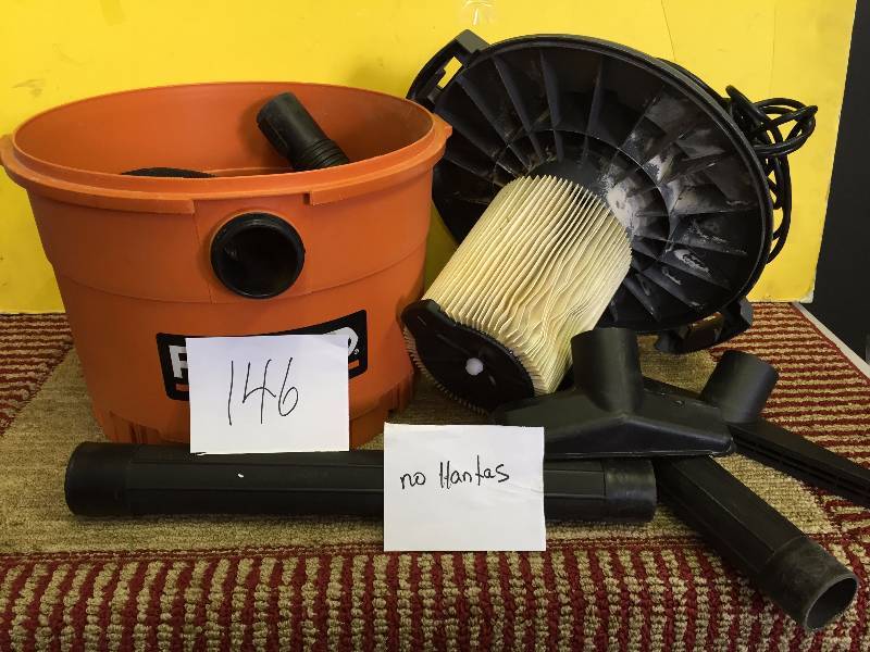 lot 146 image: Ridgid 9 Gan WetDry Vac