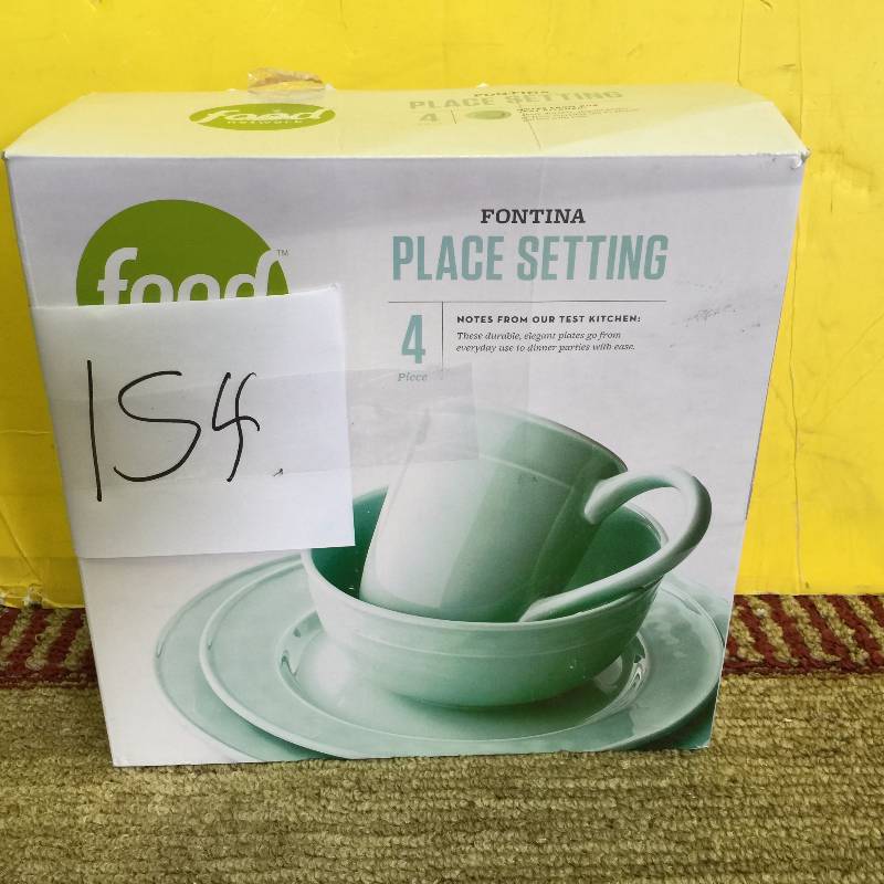 lot 154 image: Fontina place Setting 4 PC